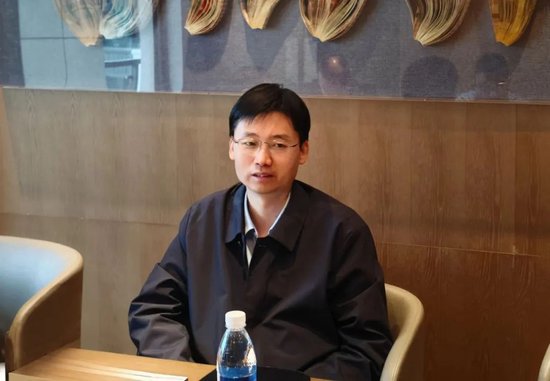 西凤酒召开江苏市场业务座谈会 总经理张周虎：拓展优质经销商队伍