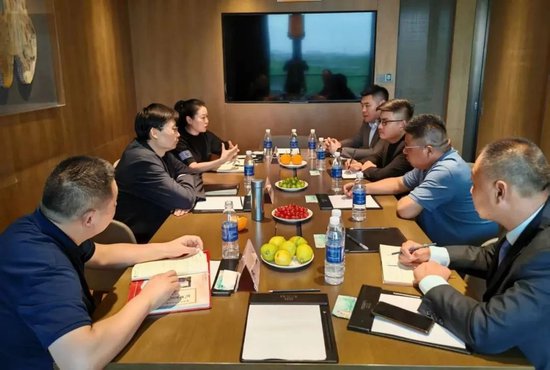 西凤酒召开江苏市场业务座谈会 总经理张周虎：拓展优质经销商队伍